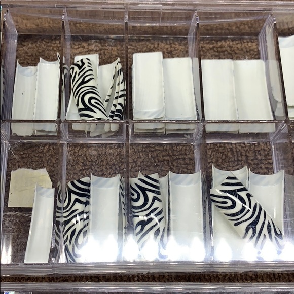 Nail tips - Picture 3 of 5